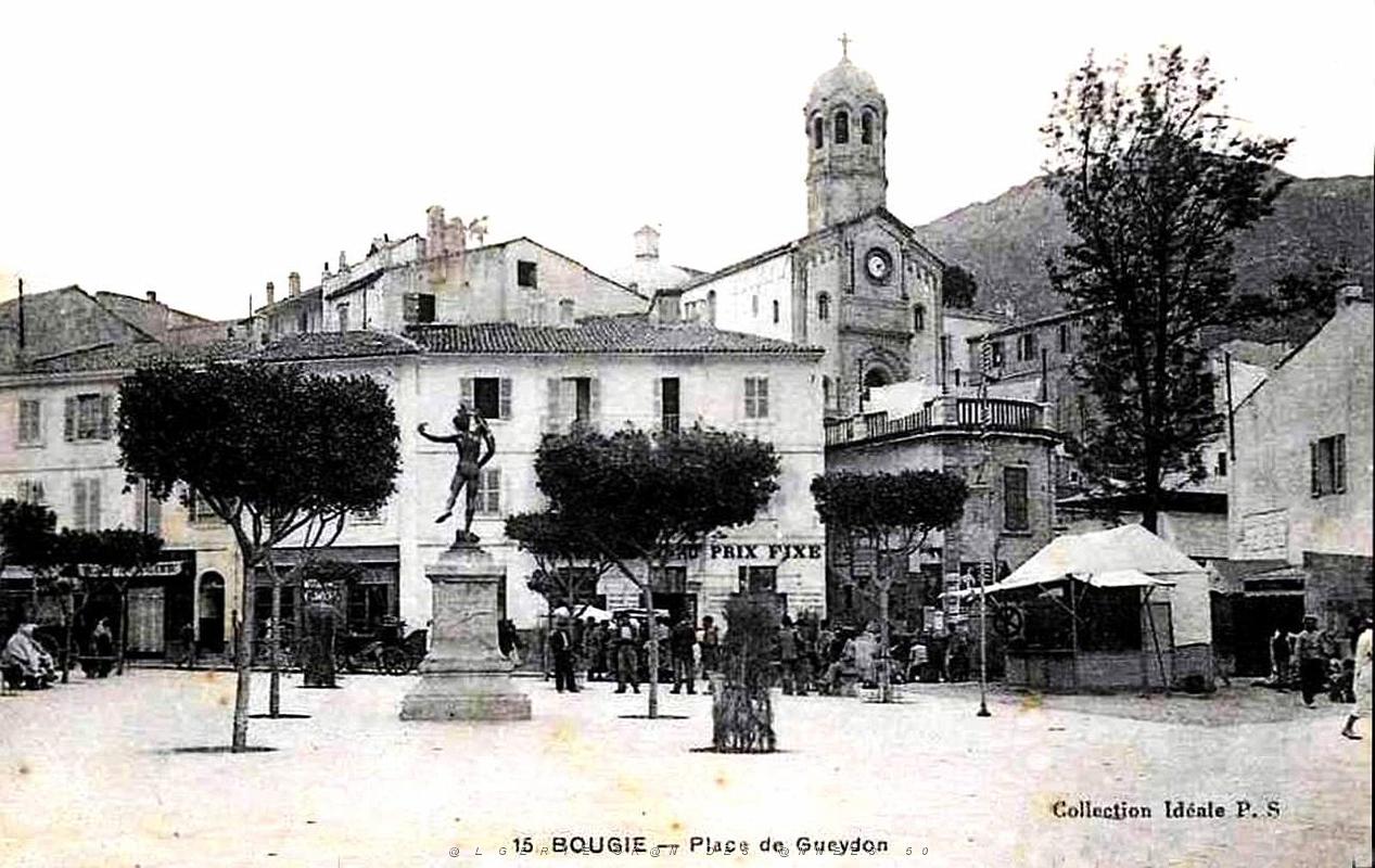 85- Bougie - Place Gueydon.jpg
